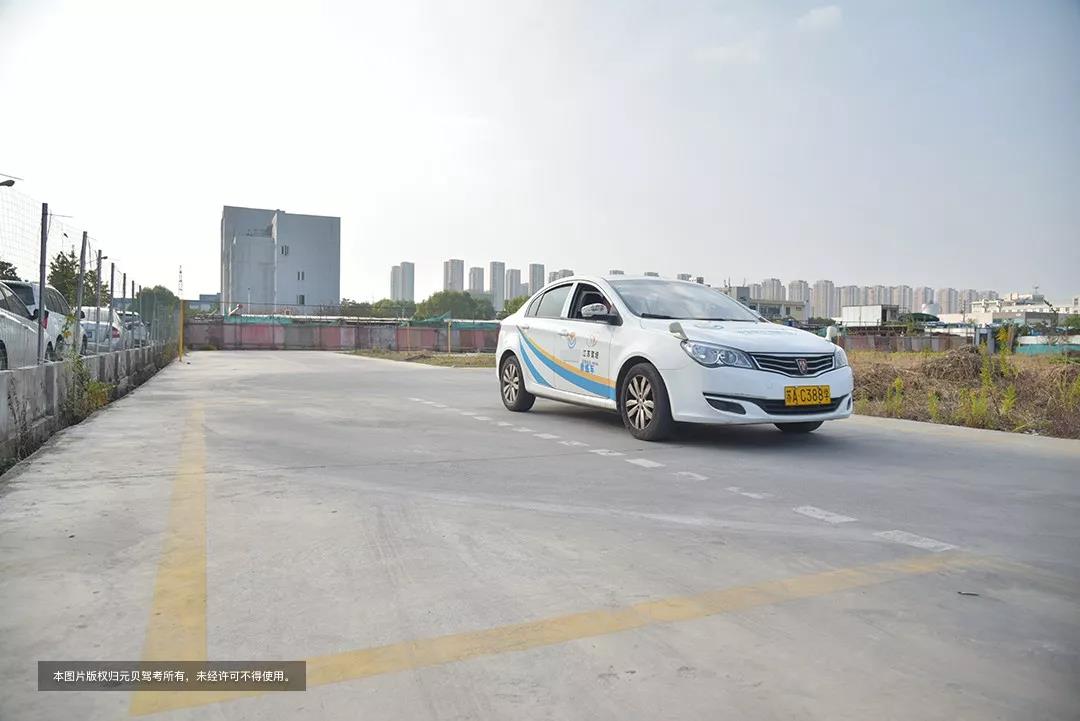 掌握五项操作技巧，科二练得再少也能顺利通过！