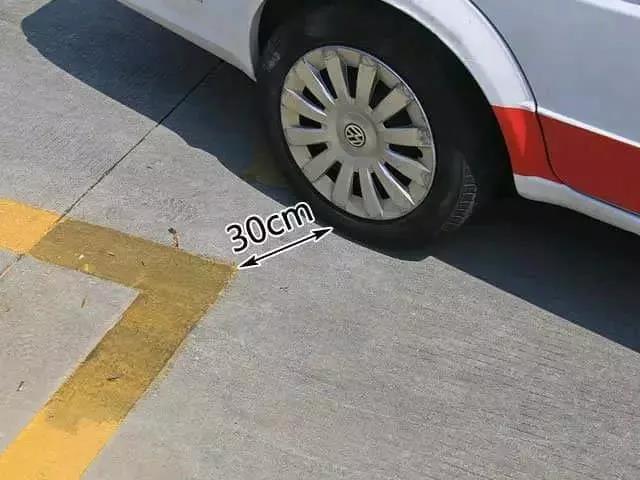 掌握五项操作技巧，科二练得再少也能顺利通过！