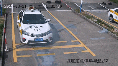 又是女学员！科目二考试开到冒白烟，原因竟然是因为......