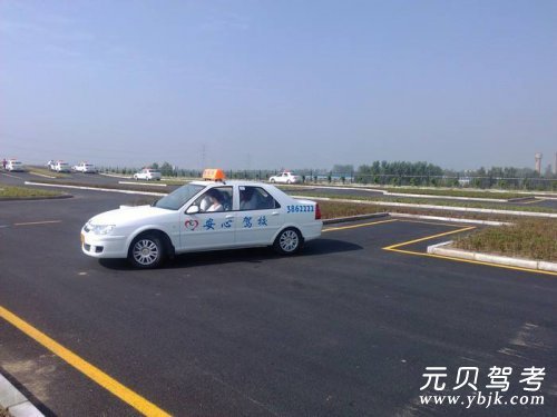 不反思这几点，倒车入库只会越练越差！ 第1张-库车驾校排名-报名电话-价格表-考驾照流程-科目考试技巧