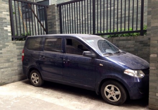 史上最牛侧方位停车，停车技术哪家强？