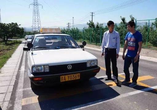 科目二踩离合控制不好速度