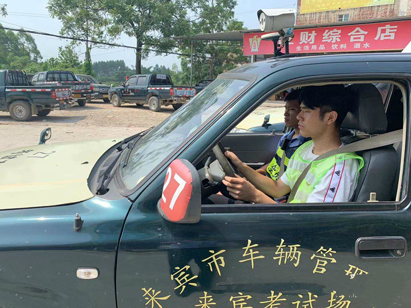 学车方向感太差怎么办