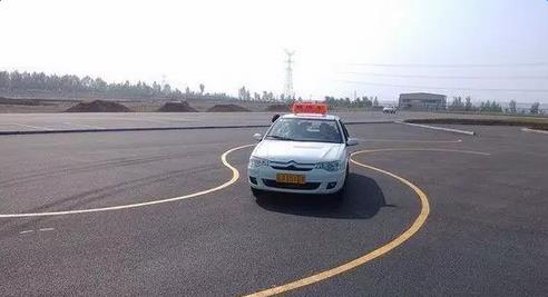 都说科目二难考
