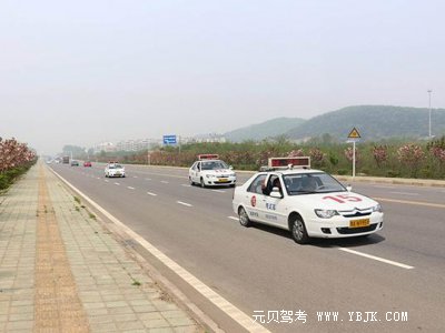 科目三变更车道详细操作