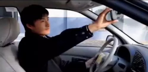 科三大路考的8种最惨死法 第3张-库车驾校排名-报名电话-价格表-考驾照流程-科目考试技巧