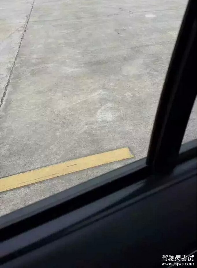 教练详解曲线行驶考试技巧 第4张-库车驾校排名-报名电话-价格表-考驾照流程-科目考试技巧