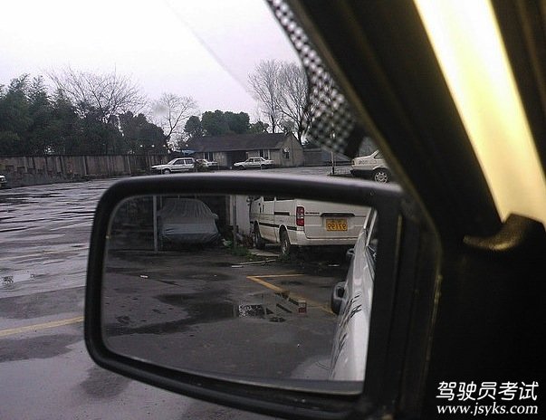 新教规中科目二之侧方位停车考试技巧
