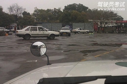 新教规中科目二之侧方位停车考试技巧