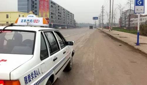 驾考科目三路考起步标准动作 第1张-库车驾校排名-报名电话-价格表-考驾照流程-科目考试技巧