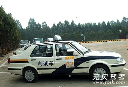 路考考什么内容 库车金达驾校给您解说