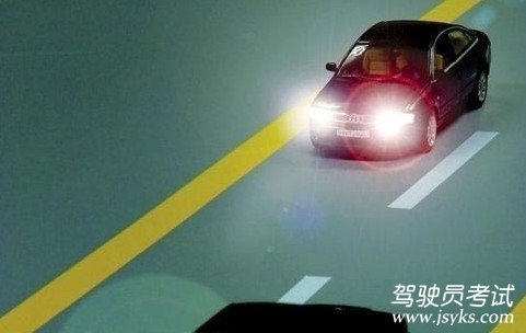 路考灯光考试诀窍