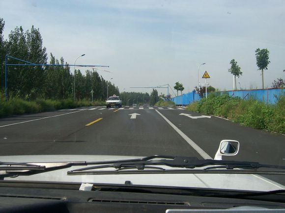 电子路考中如何通过人行横道