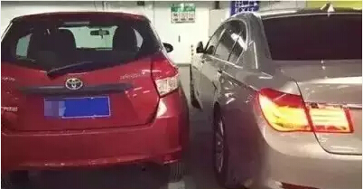 车停得太靠近别人的车