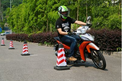 2019摩托车驾照怎么考  摩托车驾照报名