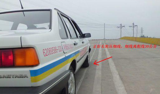 上坡路定点停车和起步技巧图解