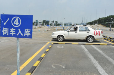 倒车入库失败的六大原因汇总