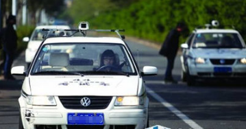 科目二坡道定点停车和起步技巧解析