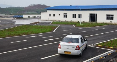 科目二侧方停车30公分技巧详解