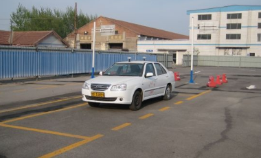 科目二侧方停车详细操作步骤