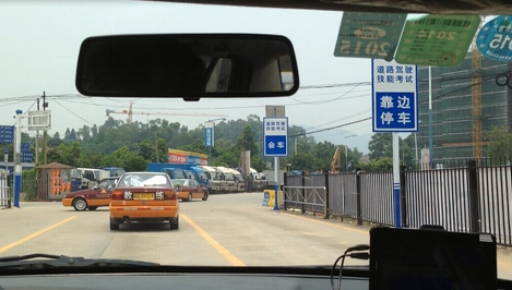 科目三路考遇突发情况怎么办