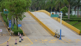 学车如何避免车辆熄火