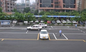 驾考科目二倒库不入怎么办