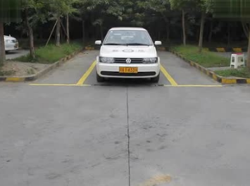 科目二考试倒车入库评判标准