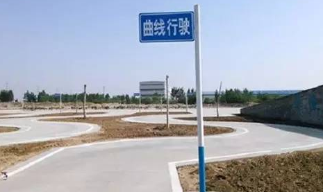 科目二曲线行驶要注意哪些