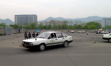 科目二侧方位停车步骤技巧及评分标准