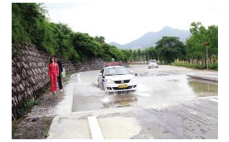 路考科目三遇下雨怎么办