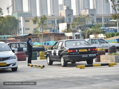 科目二五项考试重难点解析，想要早日拿证，独家技巧不能不知道