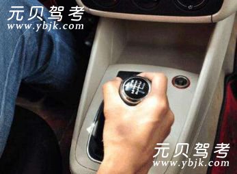 科目三最容易被忽略的三大雷区，一踩准挂