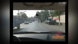 0057遇行人和非机动车的安全驾驶_学车视频